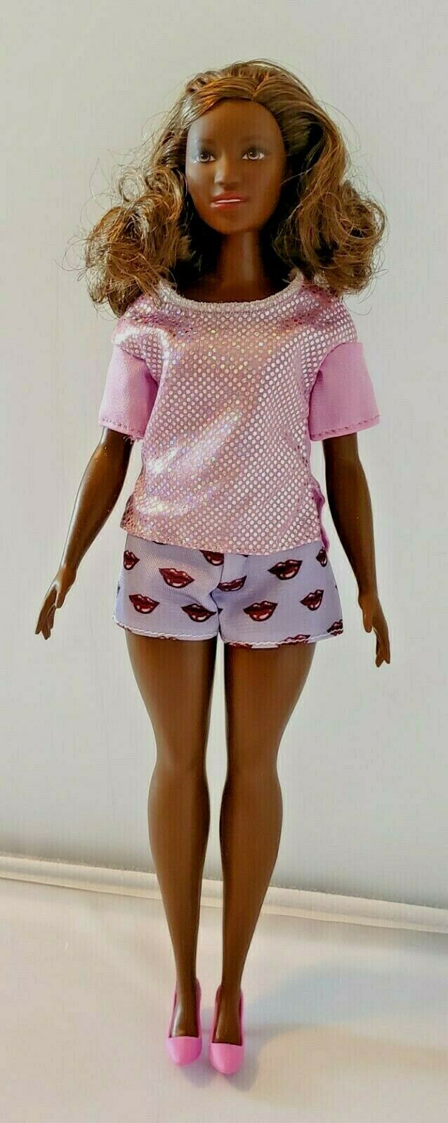 Mattel Black Barbie Aa Doll Fashionistas Curvy W/ Shoes & Clothes