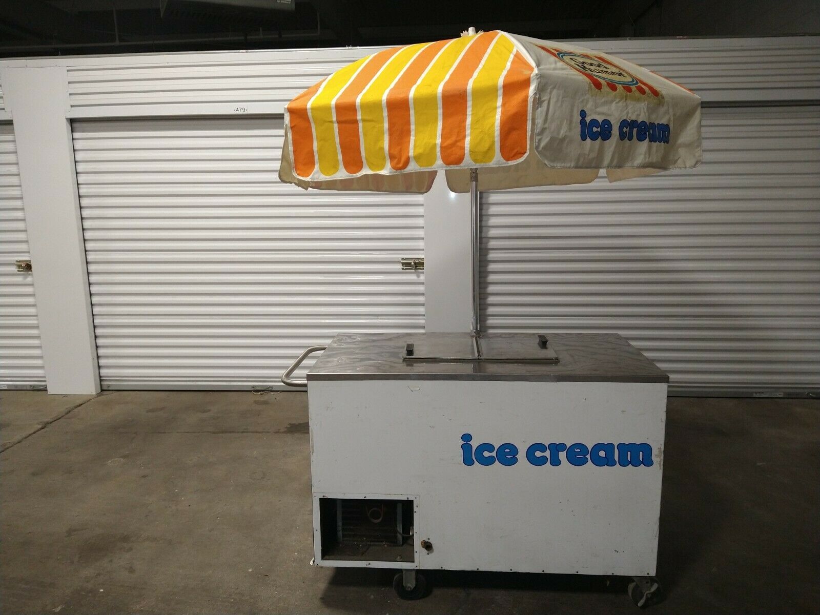 Good Humor Ice Cream Cart With Tilting Umbrella
